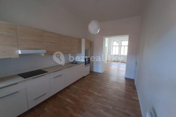 3 bedroom flat to rent, 81 m², Křížová, Praha