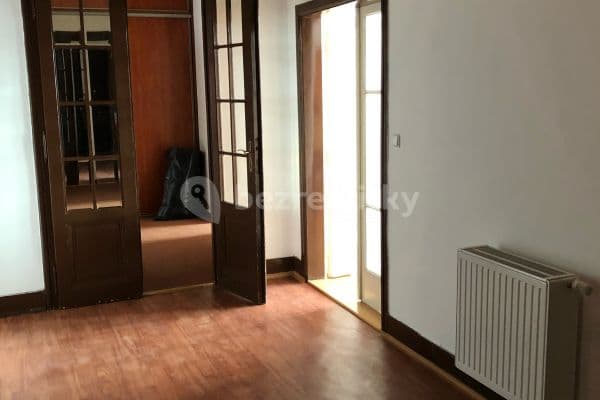 3 bedroom flat to rent, 135 m², Prague, Prague