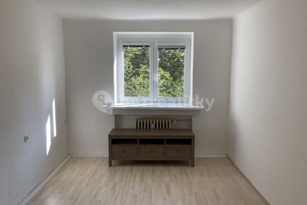 2 bedroom flat to rent, 53 m², Karpatská, Prague, Prague