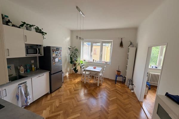 Flat to rent Flat to rent