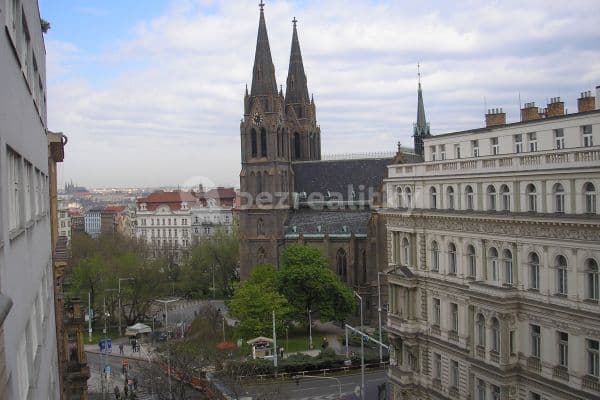 3 bedroom flat to rent, 100 m², Francouzská, Praha 3 bedroom flat to rent, 100 m², Francouzská, Praha