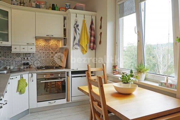 2 bedroom flat to rent, 53 m², Zelenečská, Prague, Prague 2 bedroom flat to rent, 53 m², Zelenečská, Prague, Prague