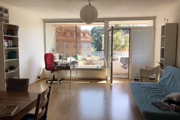 1 bedroom with open-plan kitchen flat to rent, 63 m², Skloněná, Hlavní město Praha