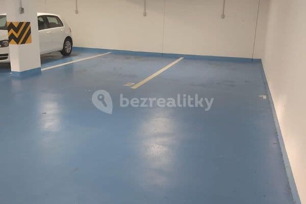 garage to rent, 18 m², Na Maninách, Praha garage to rent, 18 m², Na Maninách, Praha