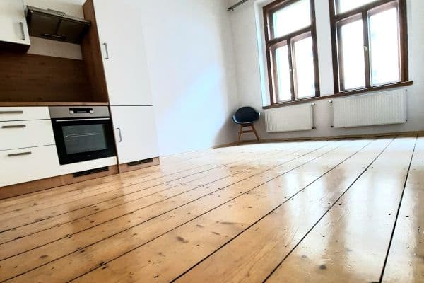Studio flat to rent, 27 m², Vlkova, Praha Studio flat to rent, 27 m², Vlkova, Praha