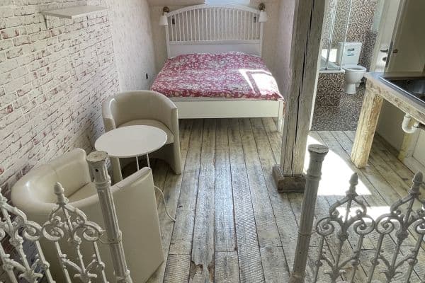 Studio flat to rent, 30 m², Lublaňská, Praha Studio flat to rent, 30 m², Lublaňská, Praha