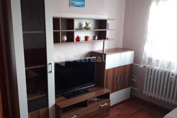 3 bedroom flat to rent, 64 m², Medveďovej, Petržalka, Bratislavský Region