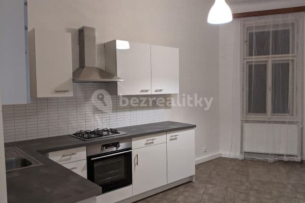 4 bedroom flat to rent, 115 m², Nuselská, Praha 4 bedroom flat to rent, 115 m², Nuselská, Praha