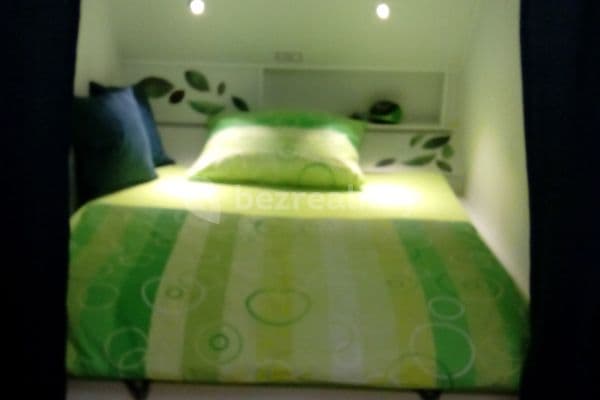 Small studio flat to rent, 30 m², Bítovská, Praha Small studio flat to rent, 30 m², Bítovská, Praha
