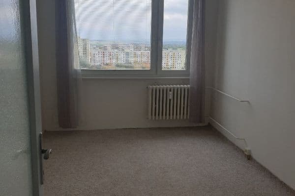 1 bedroom with open-plan kitchen flat to rent, 46 m², Ke Kateřinkám, Praha 1 bedroom with open-plan kitchen flat to rent, 46 m², Ke Kateřinkám, Praha