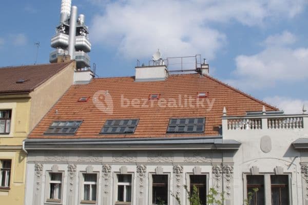 1 bedroom flat to rent, 34 m², Jagellonská, Praha 1 bedroom flat to rent, 34 m², Jagellonská, Praha