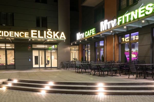 Studio flat to rent, 33 m², Freyova, Praha Studio flat to rent, 33 m², Freyova, Praha