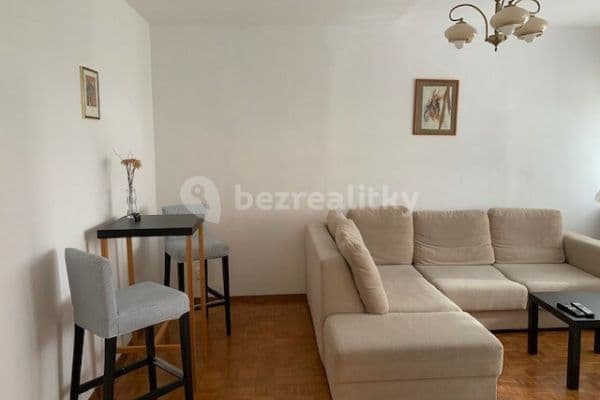 3 bedroom flat to rent, 69 m², Studenohorská, Lamač 3 bedroom flat to rent, 69 m², Studenohorská, Lamač