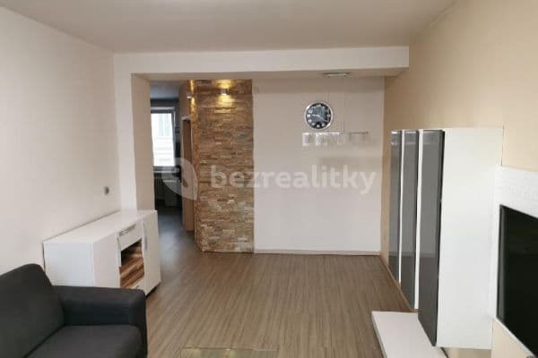 2 bedroom flat to rent, 56 m², Masarykova třída, Opava, Moravskoslezský Region