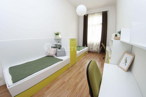 3 bedroom flat to rent, 55 m², Běhounská, Brno