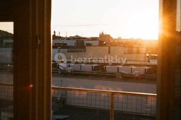 1 bedroom with open-plan kitchen flat to rent, 43 m², Opletalova, Praha 1 bedroom with open-plan kitchen flat to rent, 43 m², Opletalova, Praha