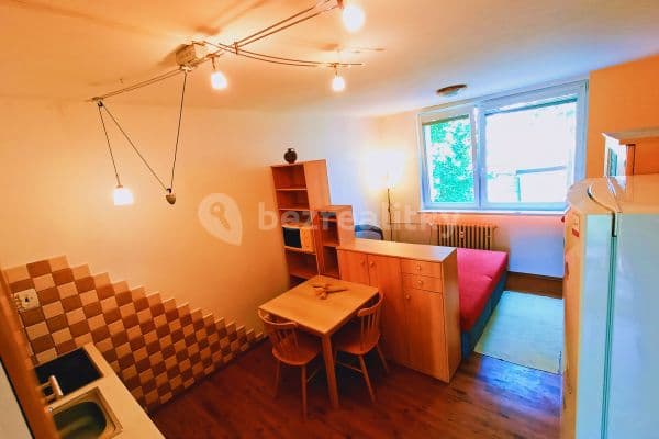 Studio flat to rent, 27 m², Součkova, Brno, Jihomoravský Region Studio flat to rent, 27 m², Součkova, Brno, Jihomoravský Region