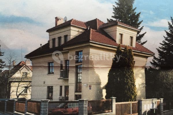 Studio flat to rent, 25 m², Na Šťáhlavce, Praha Studio flat to rent, 25 m², Na Šťáhlavce, Praha