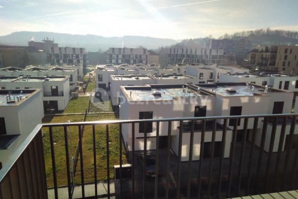 1 bedroom with open-plan kitchen flat to rent, 59 m², Duslova, Beroun 1 bedroom with open-plan kitchen flat to rent, 59 m², Duslova, Beroun