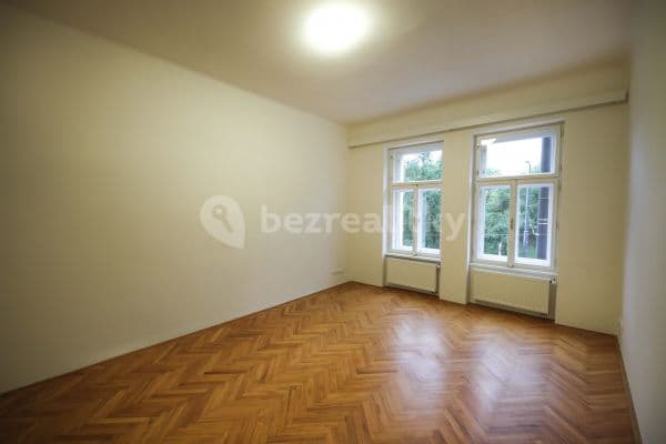 2 bedroom flat to rent, 82 m², Bělehradská, Prague, Prague