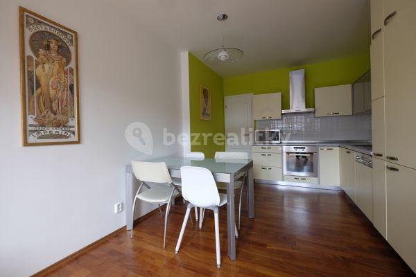 2 bedroom with open-plan kitchen flat to rent, 70 m², Blodkova, Praha