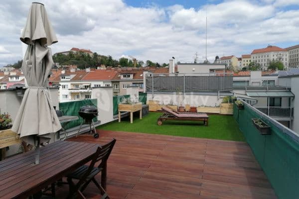 1 bedroom with open-plan kitchen flat to rent, 55 m², Hybešova, Brno 1 bedroom with open-plan kitchen flat to rent, 55 m², Hybešova, Brno