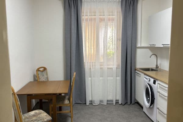 1 bedroom flat to rent, 35 m², Čelakovského, Brno 1 bedroom flat to rent, 35 m², Čelakovského, Brno