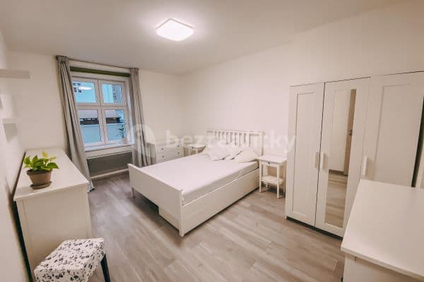 1 bedroom with open-plan kitchen flat to rent, 44 m², Buchovcova, Hlavní město Praha