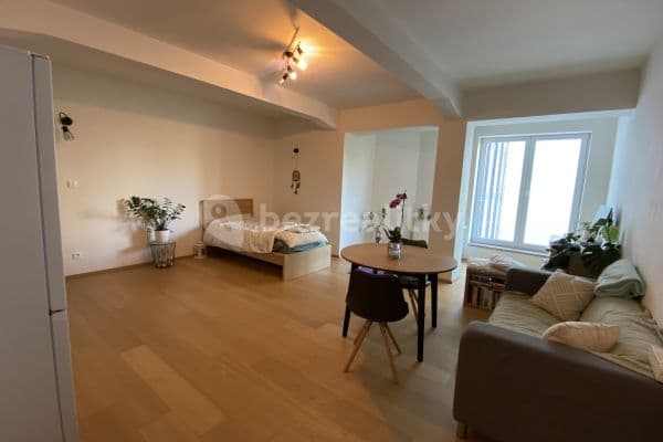 Studio flat to rent, 47 m², Jankovcova, Hlavní město Praha Studio flat to rent, 47 m², Jankovcova, Hlavní město Praha