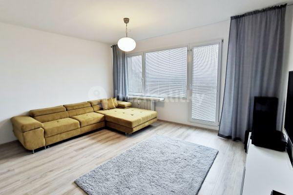 4 bedroom flat to rent, 76 m², Prušánecká, Brno