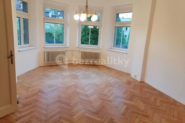 3 bedroom flat to rent, 103 m², V Holešovičkách, Praha