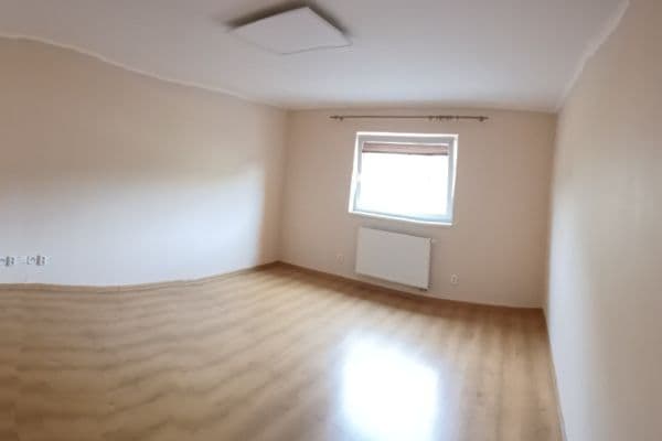 2 bedroom with open-plan kitchen flat to rent, 80 m², Hořovice 2 bedroom with open-plan kitchen flat to rent, 80 m², Hořovice