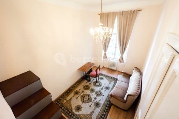 4 bedroom flat to rent, 110 m², Zborovská, Prague, Prague