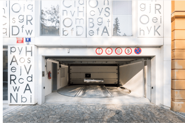 garage to rent, 18 m², Bieblova, Hlavní město Praha garage to rent, 18 m², Bieblova, Hlavní město Praha