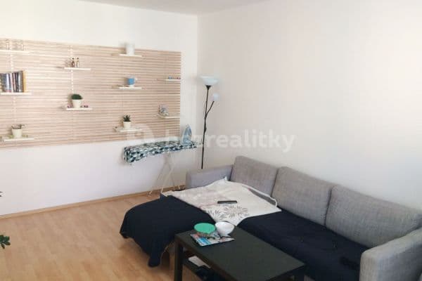 3 bedroom flat to rent, 65 m², Medveďovej, Petržalka, Bratislavský Region