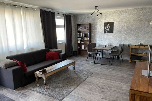 Studio flat to rent, 55 m², Na Kopečku, Praha Studio flat to rent, 55 m², Na Kopečku, Praha