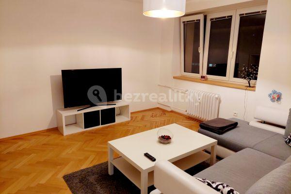 2 bedroom flat to rent, 62 m², Sladkovského, Pardubice