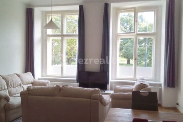 1 bedroom with open-plan kitchen flat to rent, 60 m², Bolzanova, Hlavní město Praha 1 bedroom with open-plan kitchen flat to rent, 60 m², Bolzanova, Hlavní město Praha