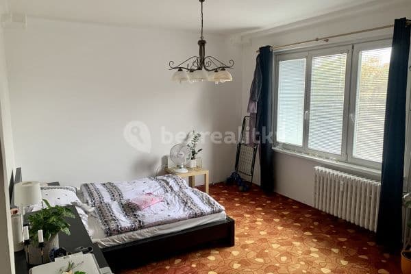 1 bedroom flat to rent, 50 m², Sklenárova, Ružinov 1 bedroom flat to rent, 50 m², Sklenárova, Ružinov