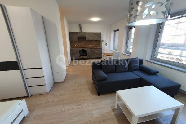 Studio flat to rent, 44 m², Lorencova, Zlín, Zlínský Region Studio flat to rent, 44 m², Lorencova, Zlín, Zlínský Region