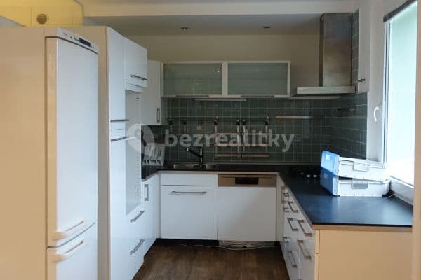 2 bedroom with open-plan kitchen flat to rent, 77 m², Modletická, Praha