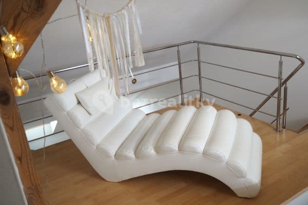 2 bedroom with open-plan kitchen flat to rent, 60 m², Spolupráce, Hlavní město Praha 2 bedroom with open-plan kitchen flat to rent, 60 m², Spolupráce, Hlavní město Praha