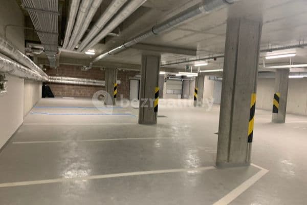 garage to rent, 13 m², Olgy Havlové, Hlavní město Praha garage to rent, 13 m², Olgy Havlové, Hlavní město Praha