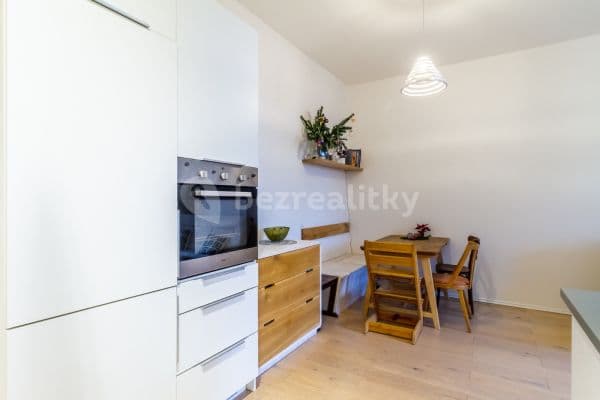 Flat to rent Flat to rent