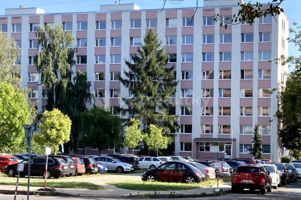 2 bedroom with open-plan kitchen flat to rent, 76 m², Na růžovém poli, Kladno 2 bedroom with open-plan kitchen flat to rent, 76 m², Na růžovém poli, Kladno