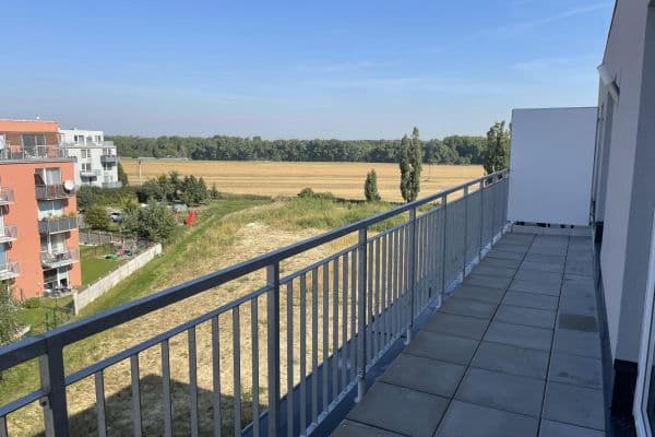 1 bedroom with open-plan kitchen flat to rent, 62 m², Ovesná, Hostivice 1 bedroom with open-plan kitchen flat to rent, 62 m², Ovesná, Hostivice