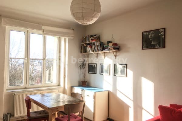 1 bedroom with open-plan kitchen flat to rent, 42 m², Nad Popelkou, Hlavní město Praha 1 bedroom with open-plan kitchen flat to rent, 42 m², Nad Popelkou, Hlavní město Praha