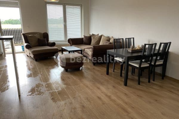 Studio flat to rent, 65 m², Mladá Boleslav Studio flat to rent, 65 m², Mladá Boleslav