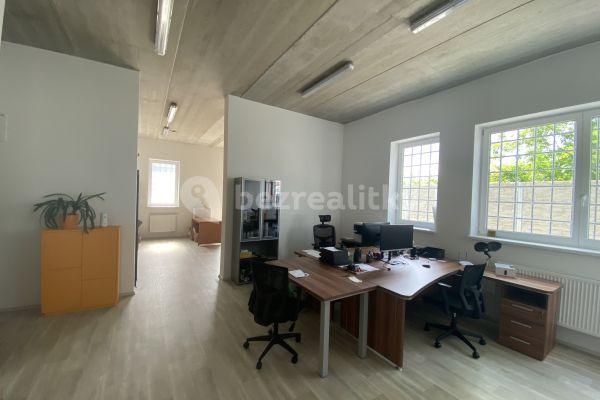 office to rent, 44 m², Karla Guta, Hlavní město Praha