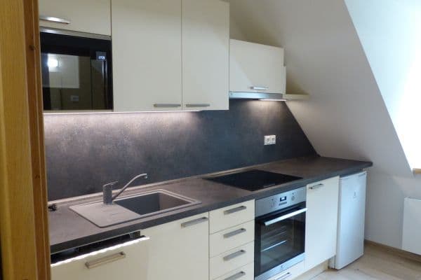 2 bedroom flat to rent, 68 m², Ondřejská, Karlovy Vary, Karlovarský Region 2 bedroom flat to rent, 68 m², Ondřejská, Karlovy Vary, Karlovarský Region